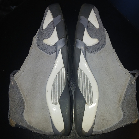 Jordan 14 Retro Flint Grey (GS),5.5y,white grey,very used condition - Picture 3 of 6